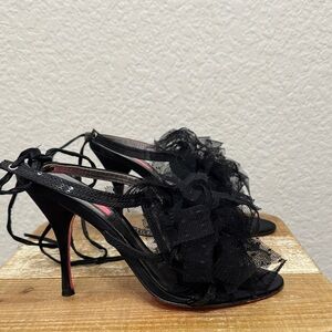 Betsey Johnson Tulle Puff Heels Black Size 7